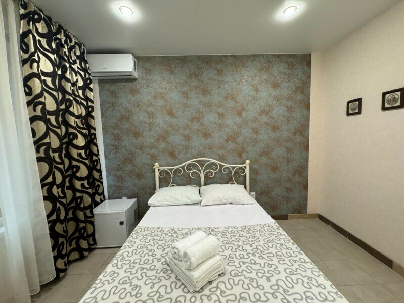 Гостиница Лавра Адлер