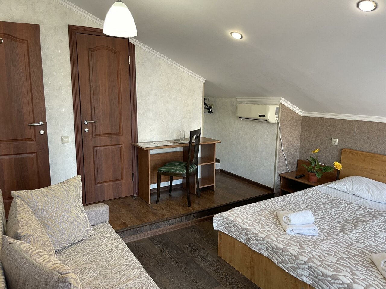 Гостиница Лавра Адлер-56