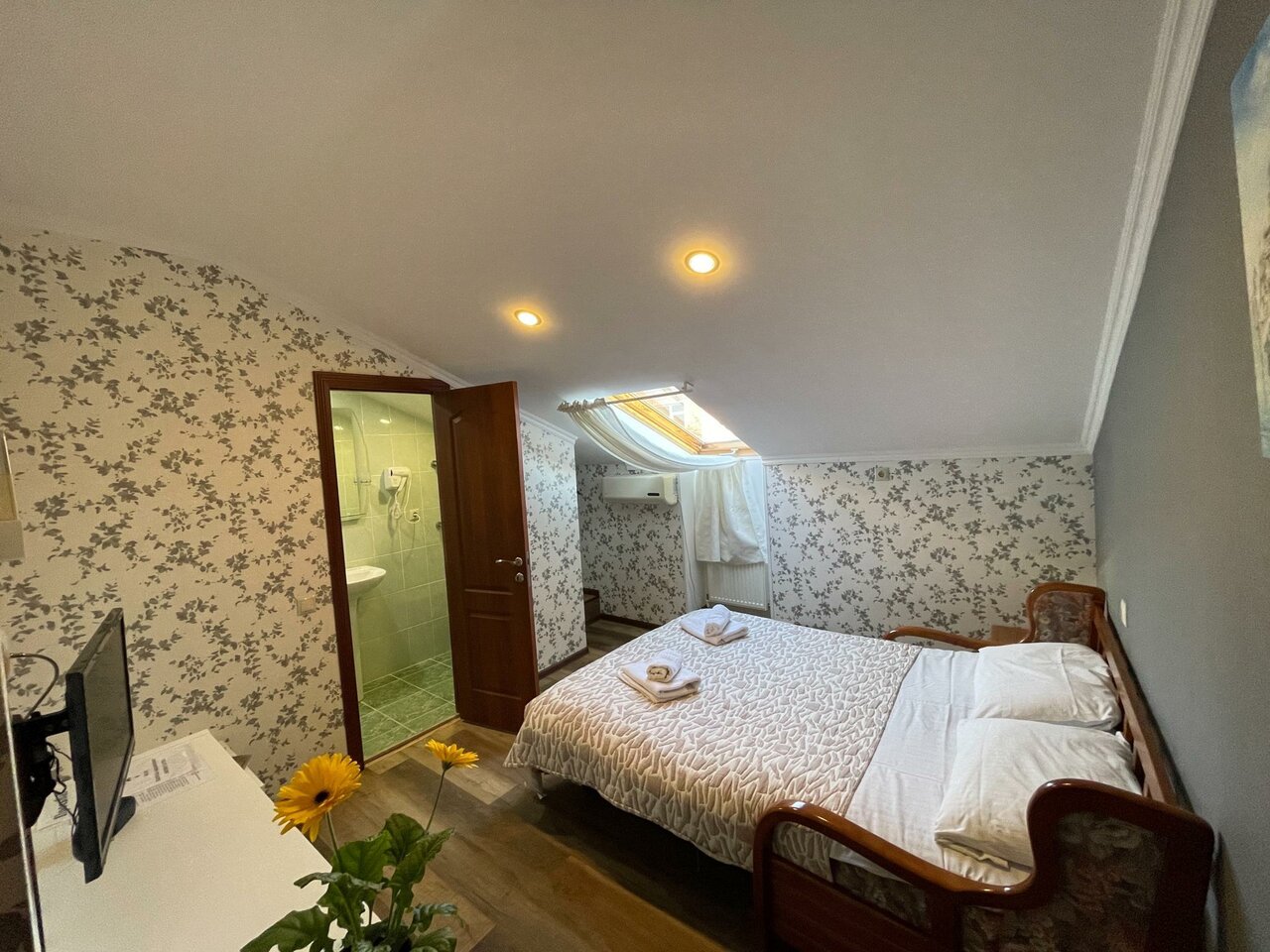 Гостиница Лавра Адлер-75